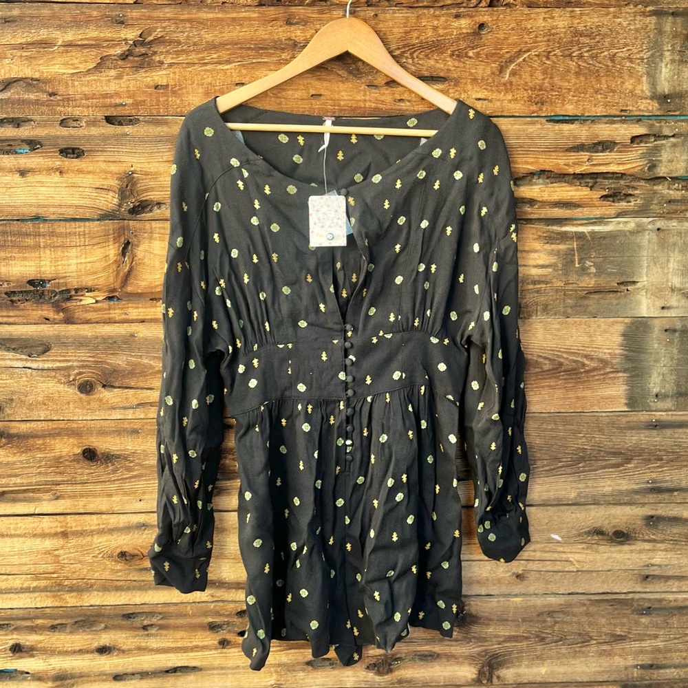 FREE PEOPLE | NWT Black Long Sleeve Romper M